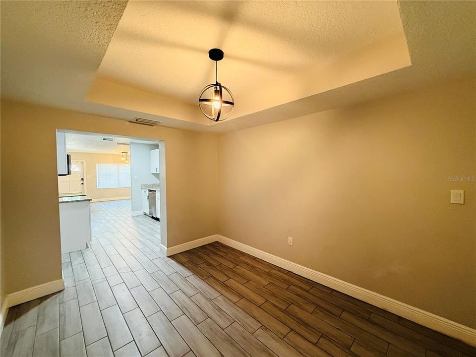 В аренду: $2,375 (4 спален, 2 ванн, 1596 Квадратных фут)
