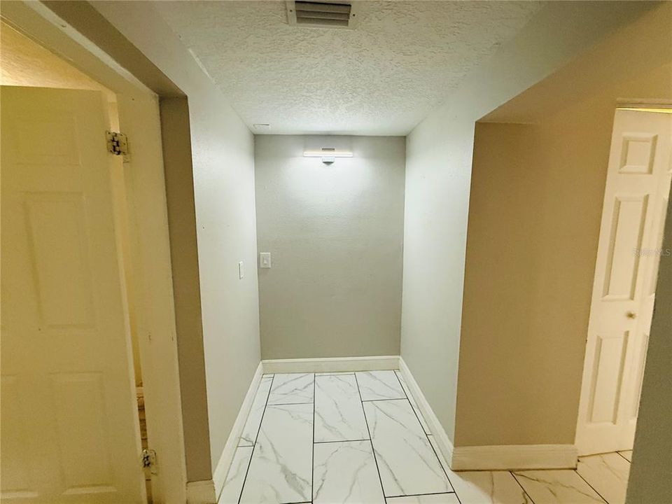 В аренду: $2,375 (4 спален, 2 ванн, 1596 Квадратных фут)