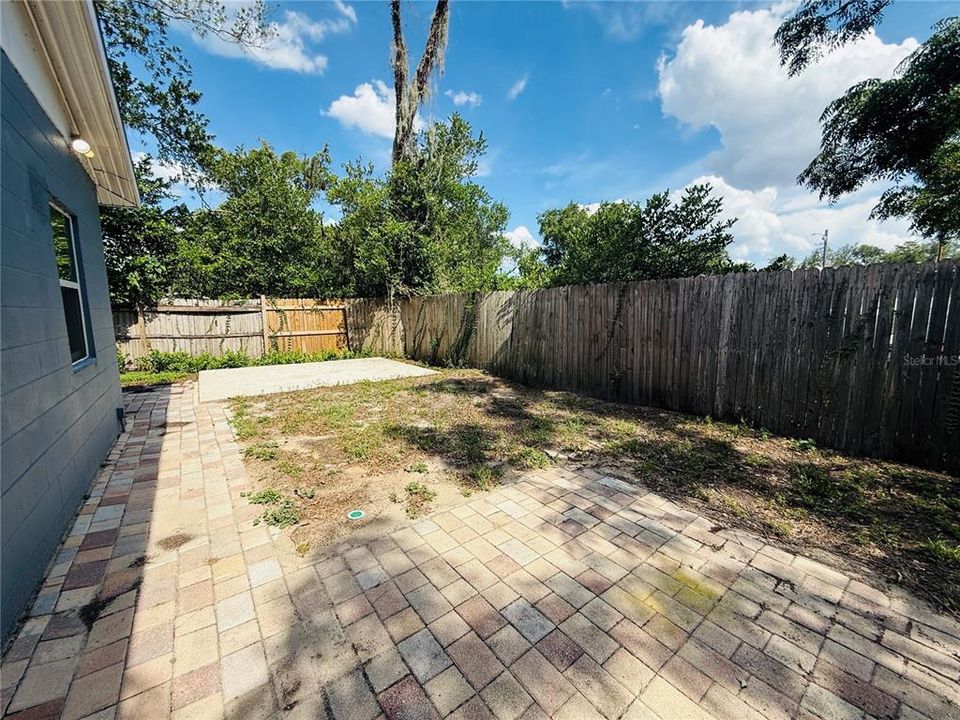 В аренду: $2,375 (4 спален, 2 ванн, 1596 Квадратных фут)