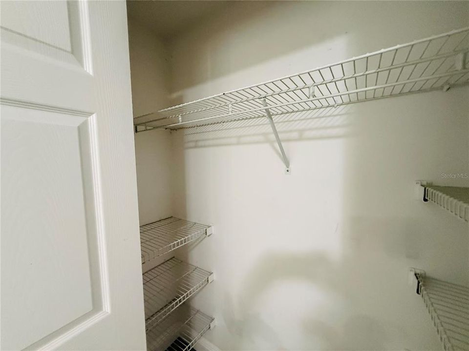 В аренду: $2,375 (4 спален, 2 ванн, 1596 Квадратных фут)