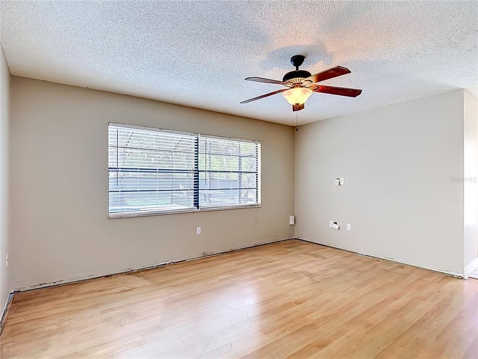 En Venta: $269,000 (3 camas, 2 baños, 1507 Pies cuadrados)