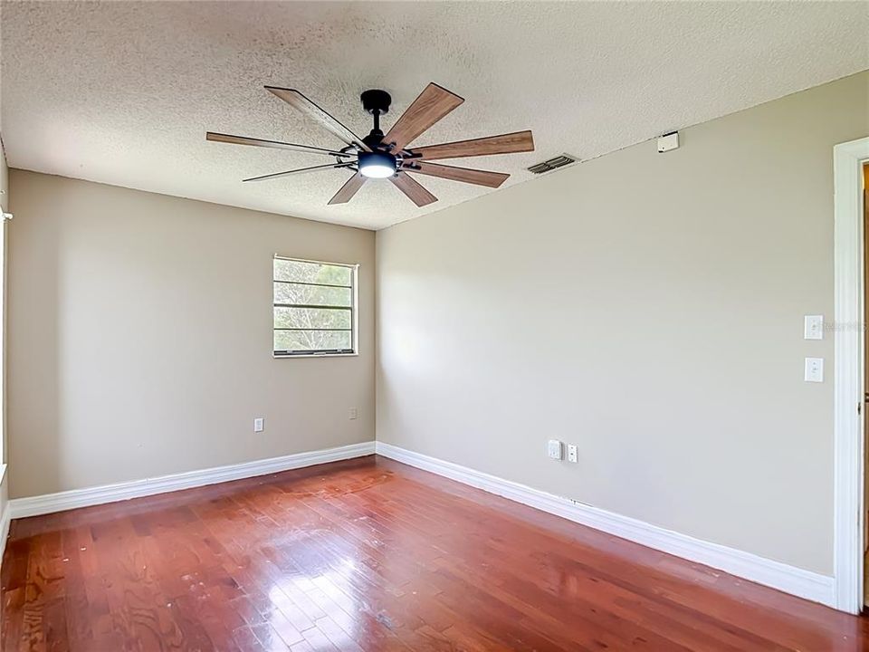 En Venta: $269,000 (3 camas, 2 baños, 1507 Pies cuadrados)