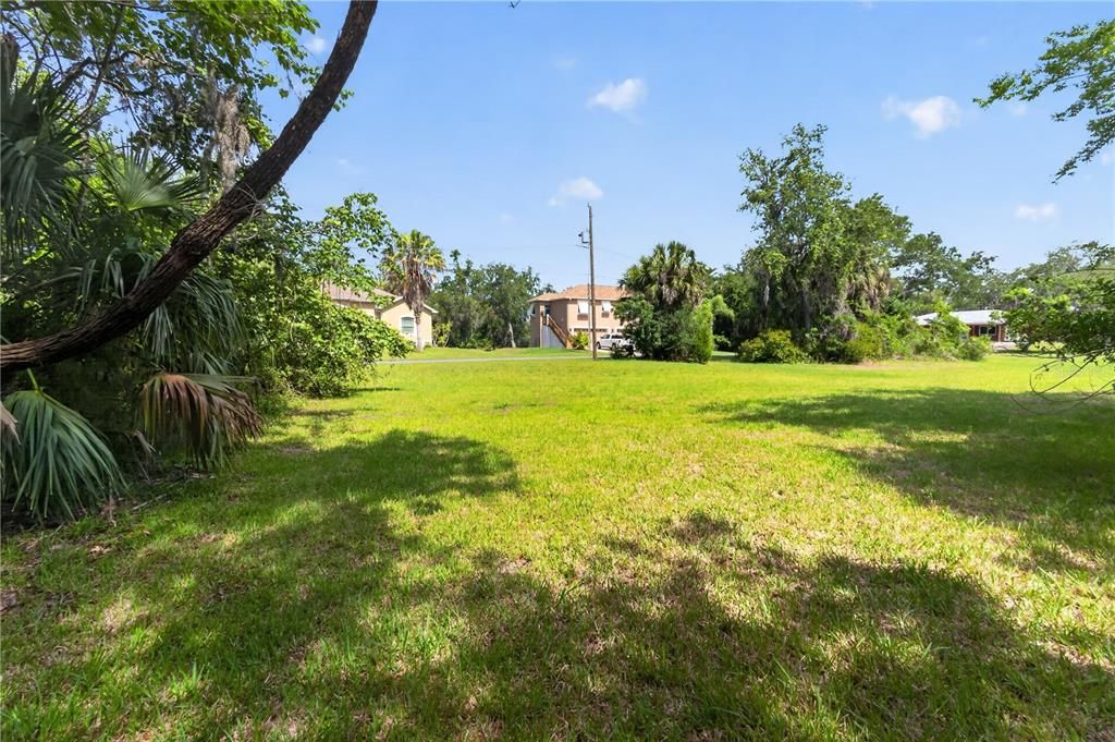 En Venta: $34,000 (0.28 acres)
