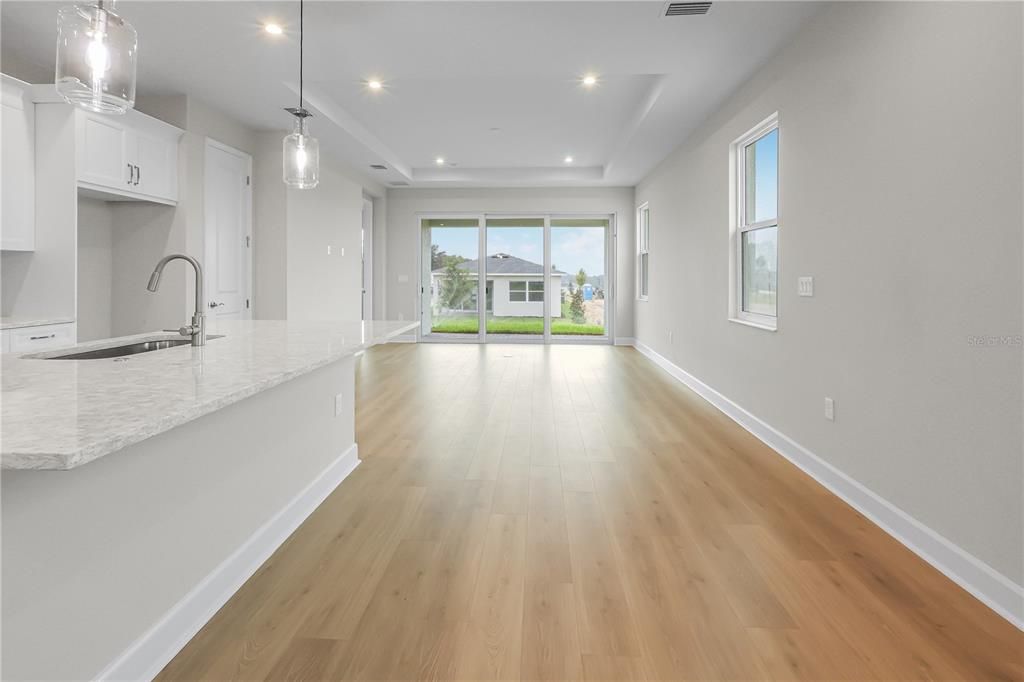 En Venta: $424,990 (2 camas, 2 baños, 1434 Pies cuadrados)
