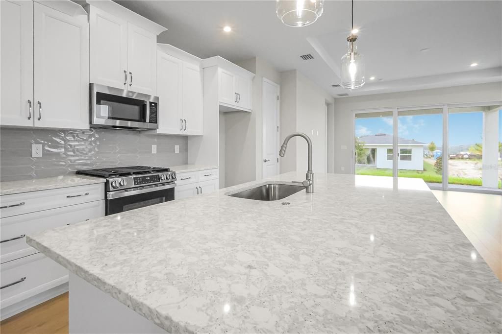 En Venta: $424,990 (2 camas, 2 baños, 1434 Pies cuadrados)