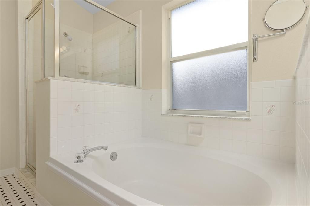 В аренду: $2,150 (3 спален, 2 ванн, 1641 Квадратных фут)