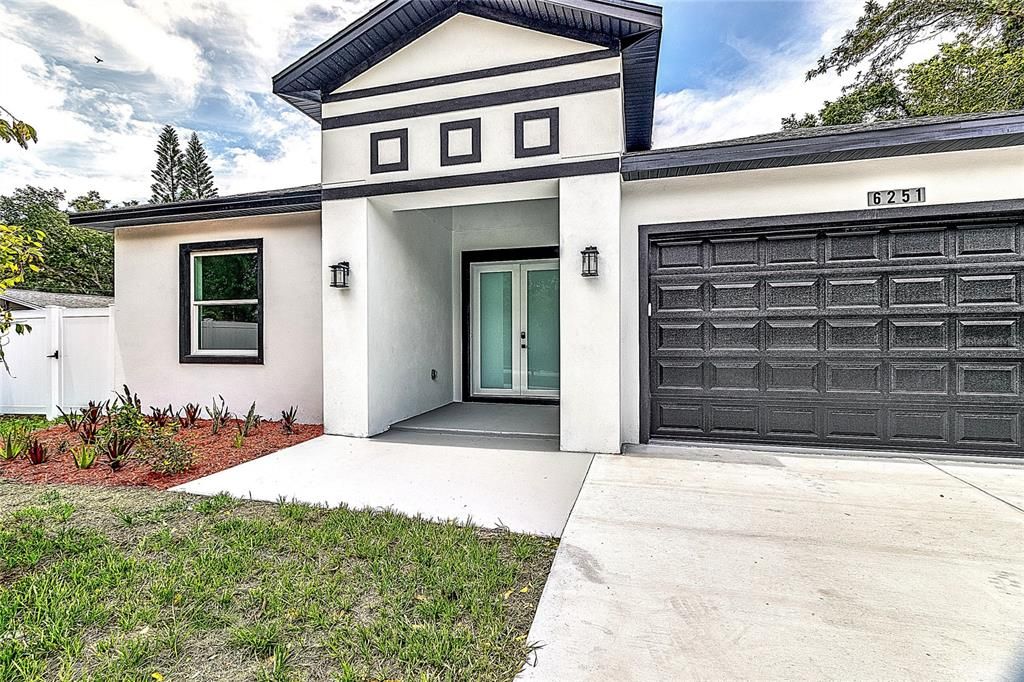 En Venta: $625,000 (4 camas, 3 baños, 2220 Pies cuadrados)
