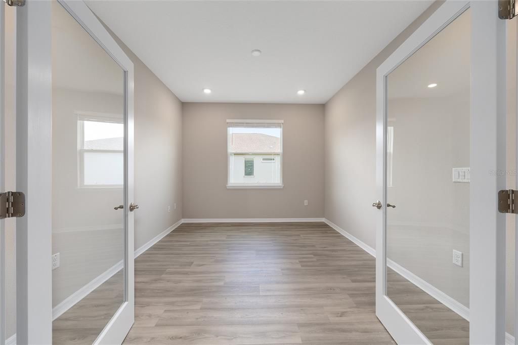 Activo con contrato: $403,920 (2 camas, 2 baños, 1767 Pies cuadrados)