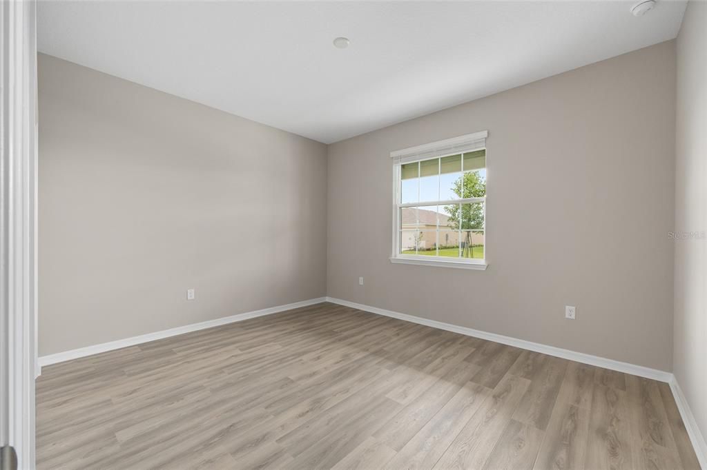 Activo con contrato: $403,920 (2 camas, 2 baños, 1767 Pies cuadrados)