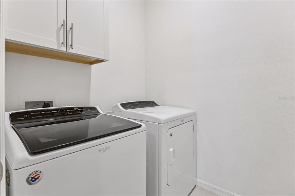 На продажу: $569,900 (4 спален, 3 ванн, 2115 Квадратных фут)
