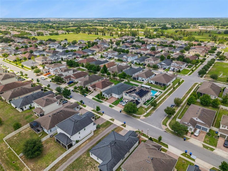На продажу: $569,900 (4 спален, 3 ванн, 2115 Квадратных фут)