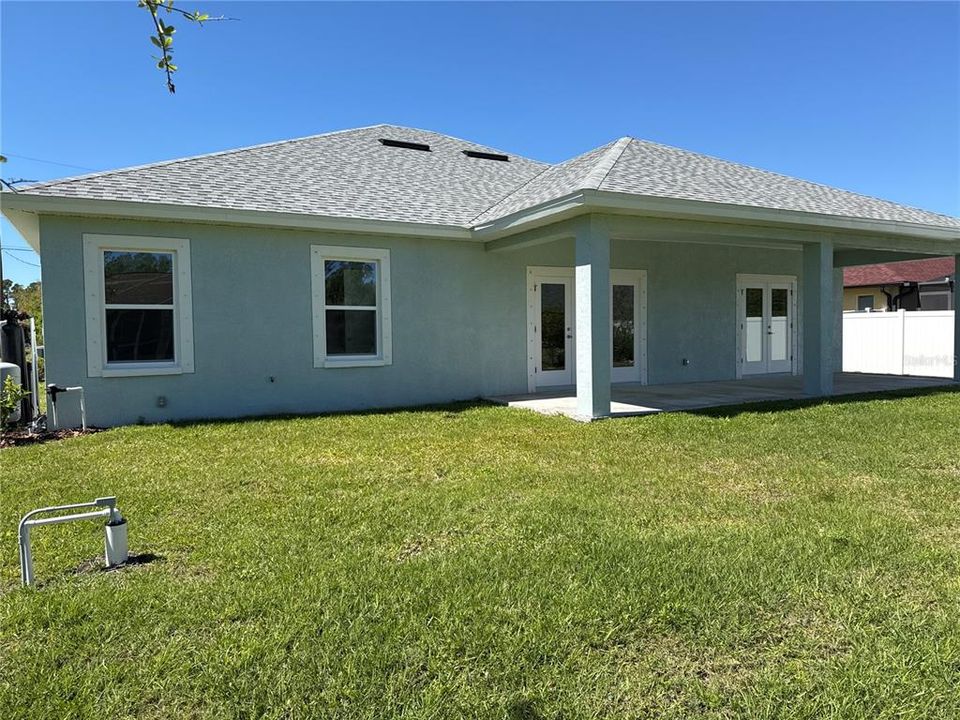 For Sale: $389,900 (3 beds, 2 baths, 2248 Square Feet)