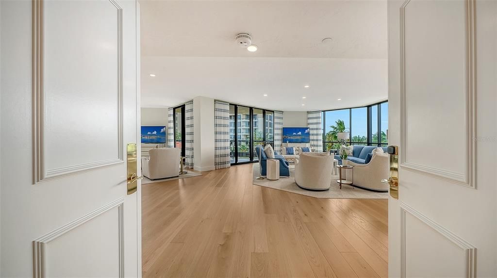 For Sale: $3,200,000 (3 beds, 3 baths, 2965 Square Feet)