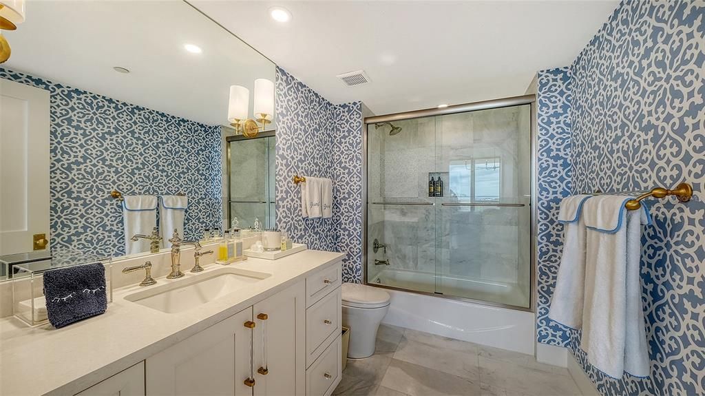 For Sale: $3,200,000 (3 beds, 3 baths, 2965 Square Feet)