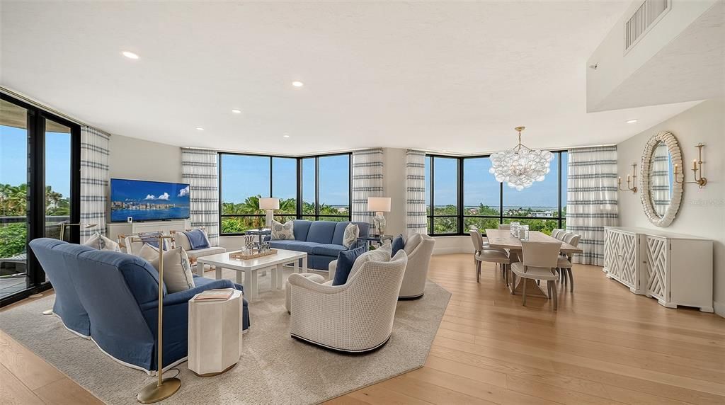 For Sale: $3,200,000 (3 beds, 3 baths, 2965 Square Feet)