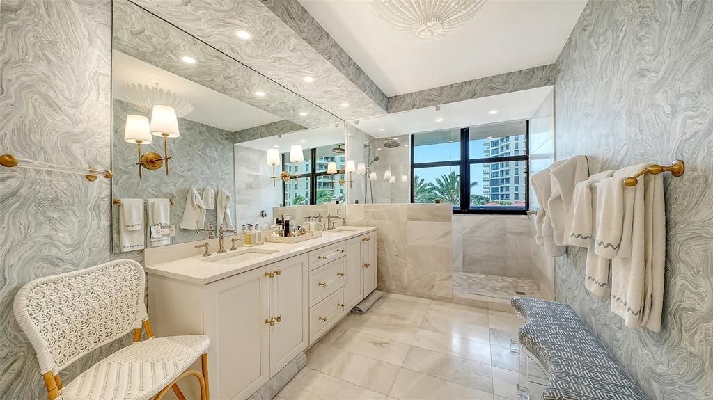 For Sale: $3,200,000 (3 beds, 3 baths, 2965 Square Feet)