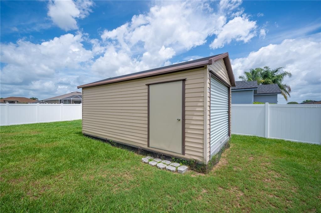 En Venta: $399,900 (4 camas, 2 baños, 2366 Pies cuadrados)