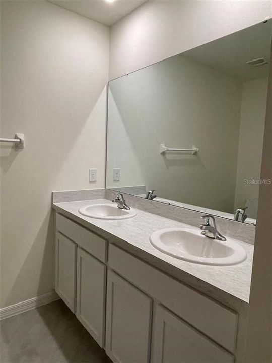En Renta: $2,200 (3 camas, 2 baños, 1516 Pies cuadrados)