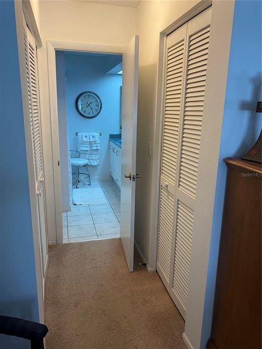 For Sale: $219,900 (2 beds, 2 baths, 1230 Square Feet)