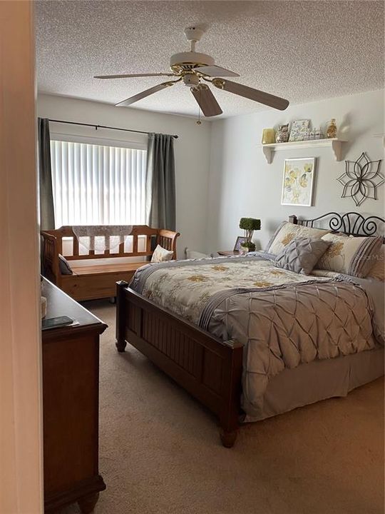 For Sale: $219,900 (2 beds, 2 baths, 1230 Square Feet)