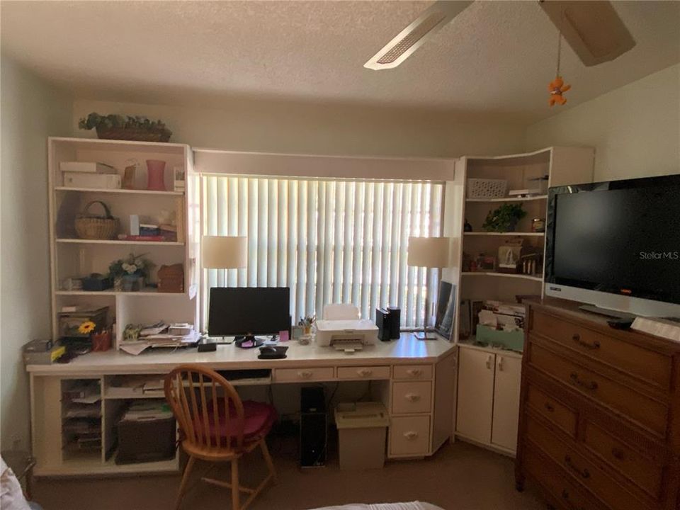For Sale: $219,900 (2 beds, 2 baths, 1230 Square Feet)
