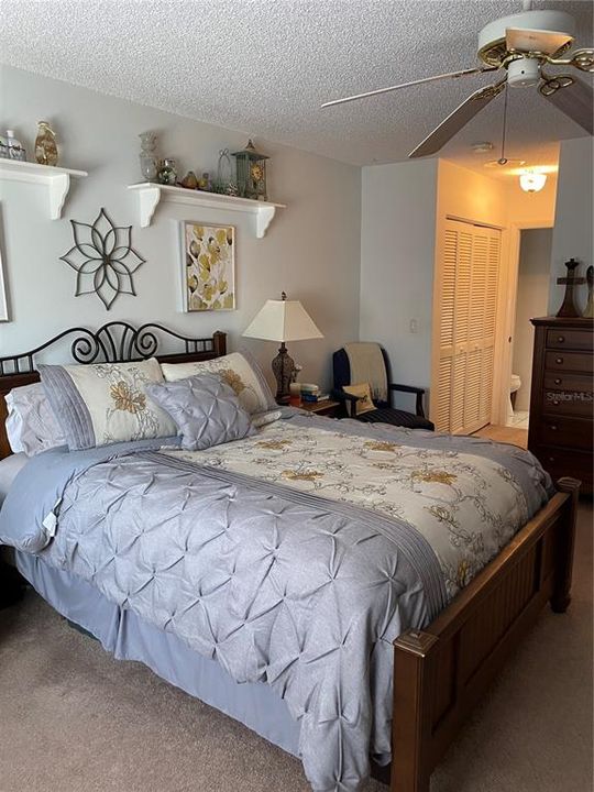 For Sale: $219,900 (2 beds, 2 baths, 1230 Square Feet)