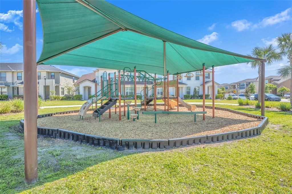 En Venta: $426,500 (4 camas, 2 baños, 1706 Pies cuadrados)