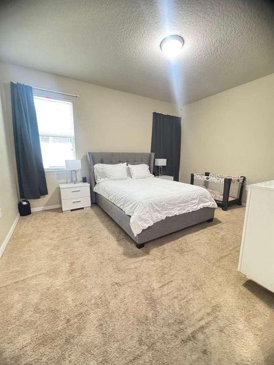 En Venta: $426,500 (4 camas, 2 baños, 1706 Pies cuadrados)