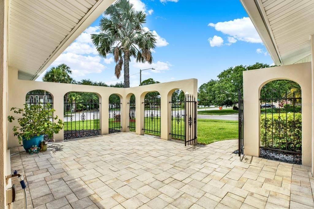 For Sale: $639,000 (3 beds, 2 baths, 1846 Square Feet)