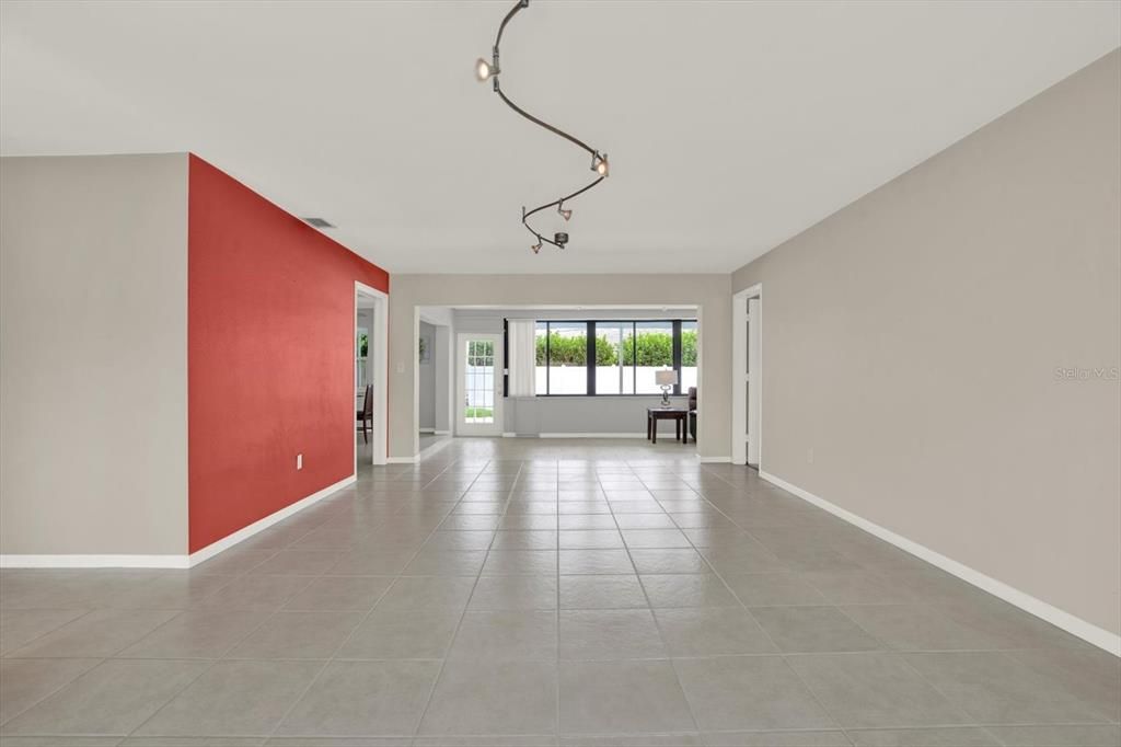 For Sale: $639,000 (3 beds, 2 baths, 1846 Square Feet)