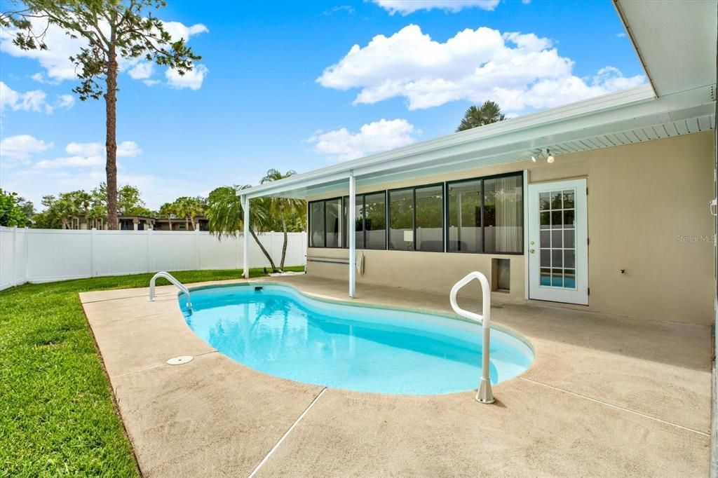 For Sale: $639,000 (3 beds, 2 baths, 1846 Square Feet)