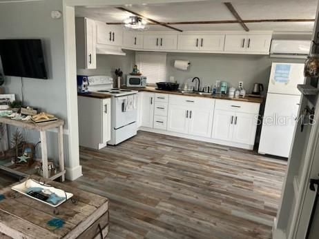 : $175,000 (1 beds, 1 baths, 500 Square Feet)
