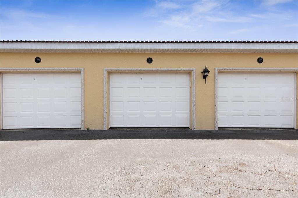 На продажу: $349,900 (3 спален, 2 ванн, 1712 Квадратных фут)