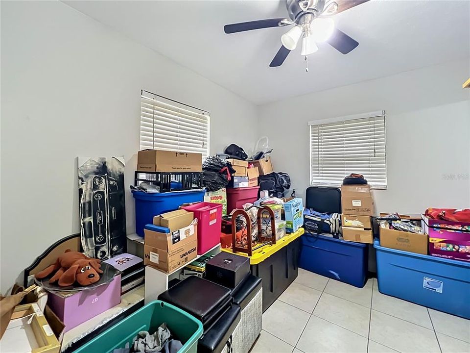 For Sale: $249,900 (3 beds, 2 baths, 1179 Square Feet)