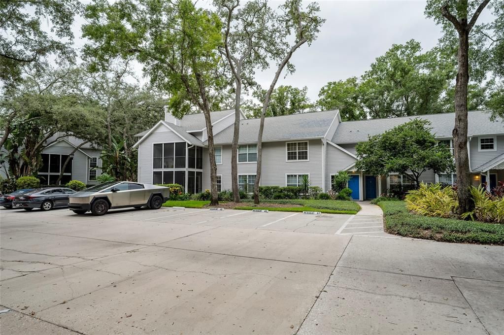 For Sale: $259,000 (2 beds, 1 baths, 1130 Square Feet)