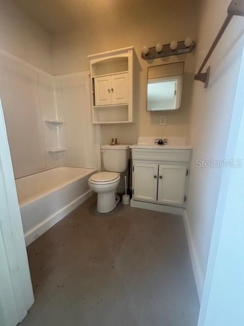 For Sale: $267,000 (2 beds, 2 baths, 1136 Square Feet)