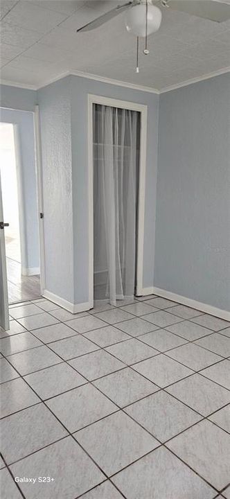For Sale: $267,000 (2 beds, 2 baths, 1136 Square Feet)