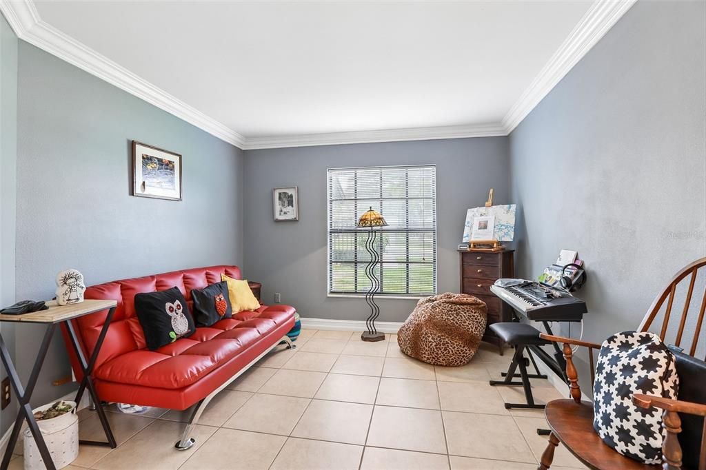 For Sale: $300,000 (3 beds, 2 baths, 1426 Square Feet)