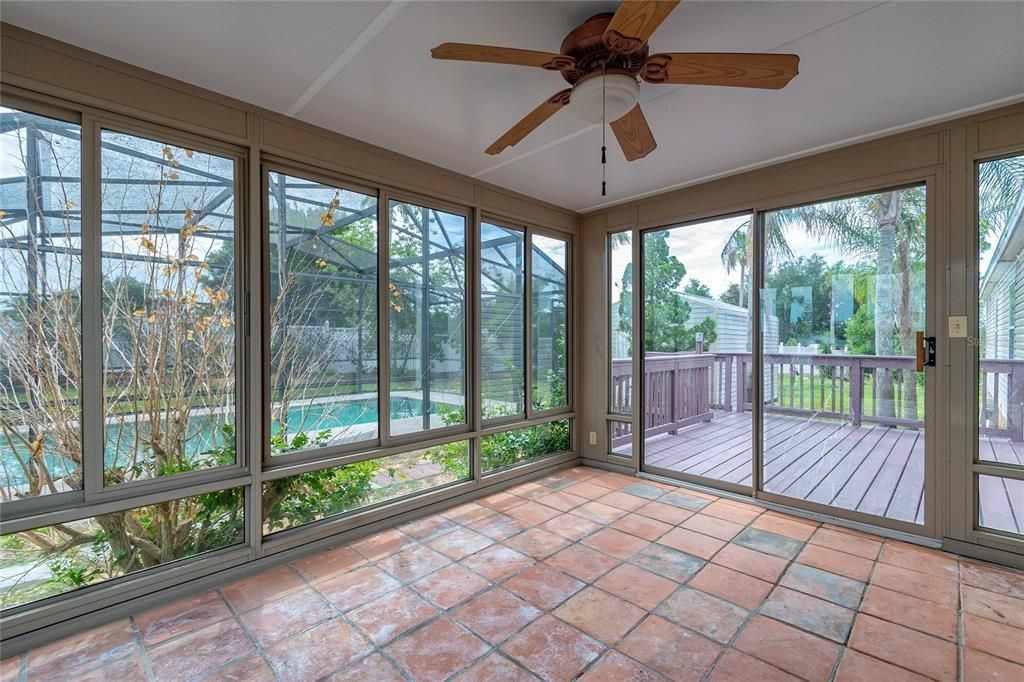 For Sale: $249,000 (3 beds, 2 baths, 1728 Square Feet)