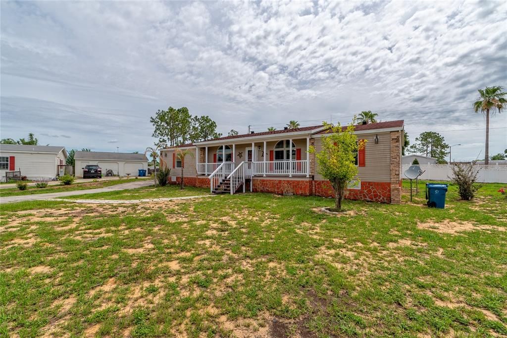 For Sale: $249,000 (3 beds, 2 baths, 1728 Square Feet)