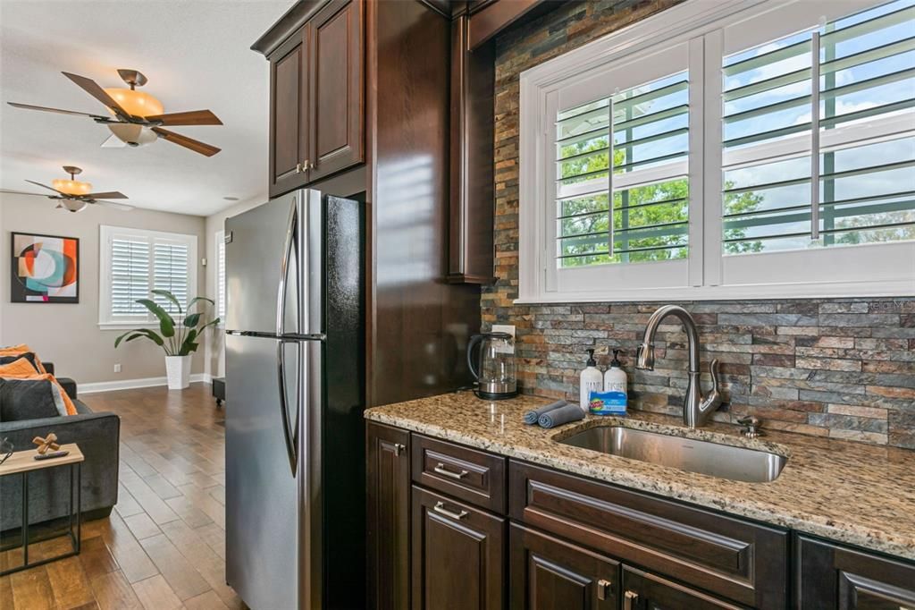 For Sale: $2,295,000 (5 beds, 4 baths, 4337 Square Feet)
