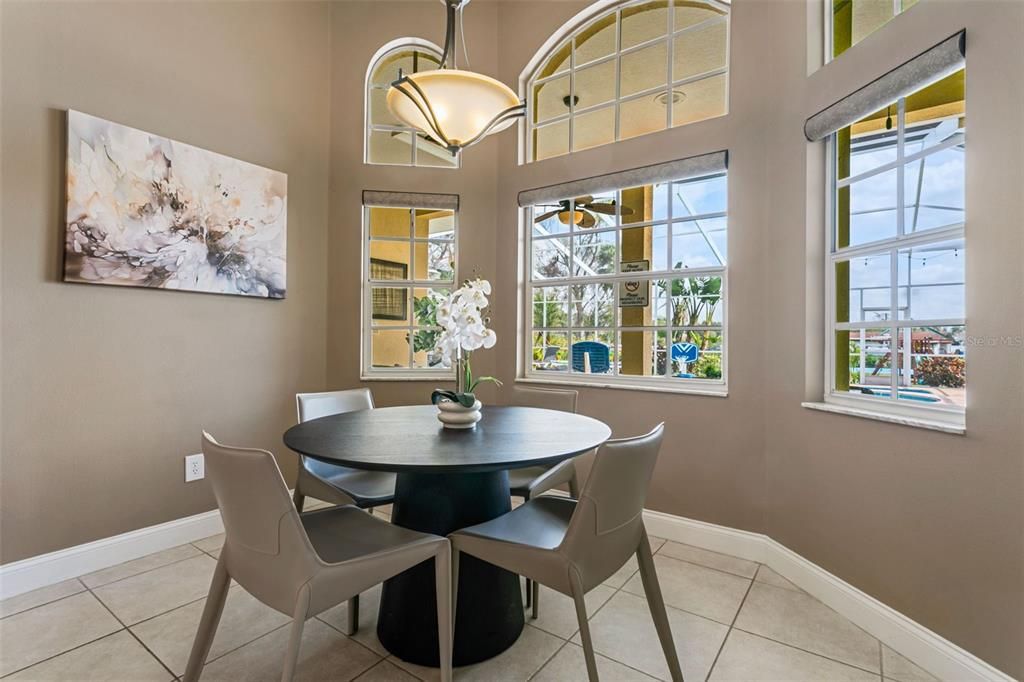 For Sale: $2,295,000 (5 beds, 4 baths, 4337 Square Feet)
