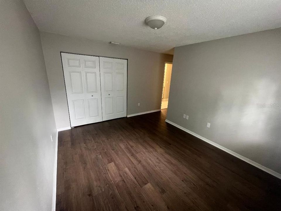 На продажу: $319,900 (3 спален, 1 ванн, 1320 Квадратных фут)