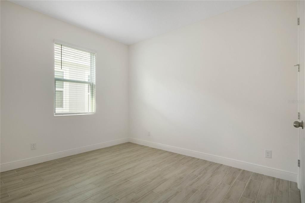 В аренду: $2,650 (5 спален, 3 ванн, 2556 Квадратных фут)