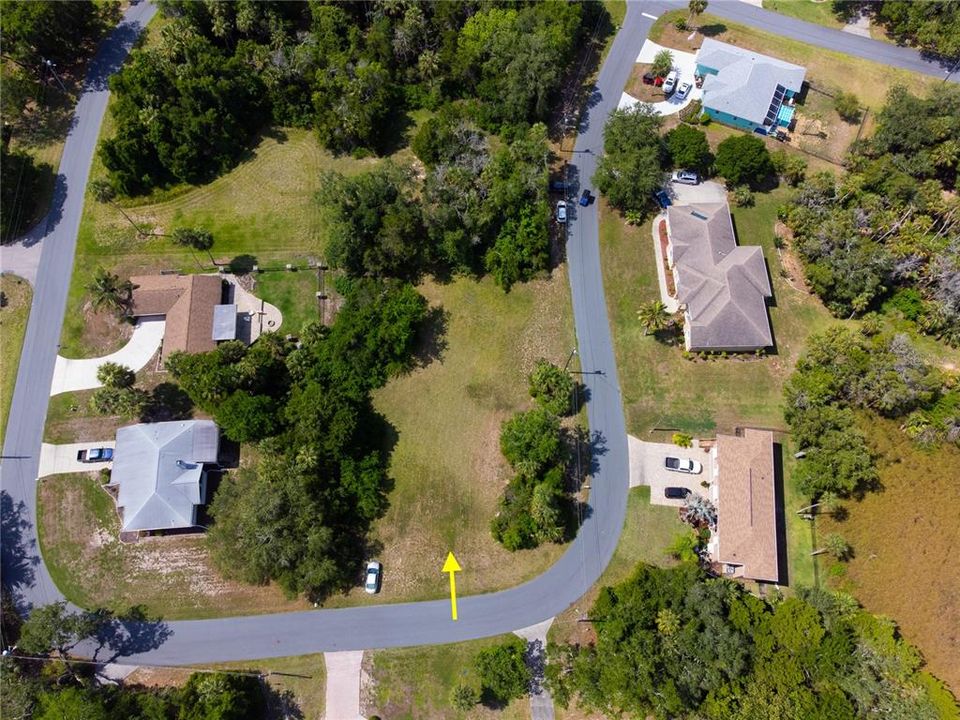 En Venta: $36,000 (0.30 acres)