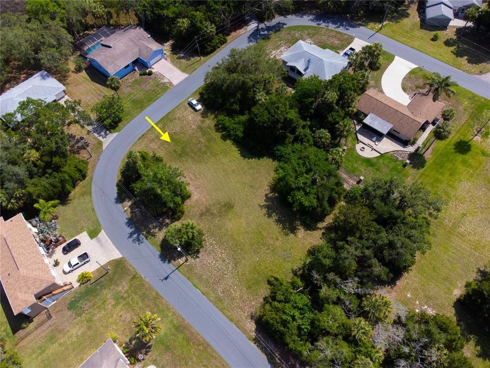 En Venta: $36,000 (0.30 acres)