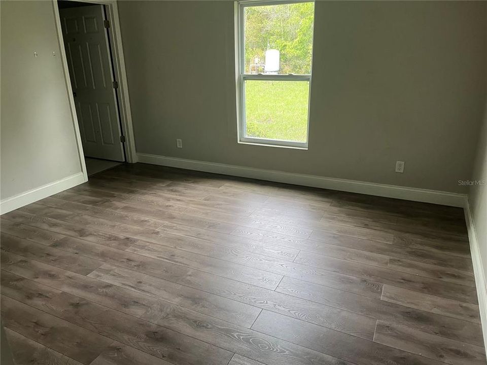 На продажу: $289,950 (3 спален, 2 ванн, 1163 Квадратных фут)