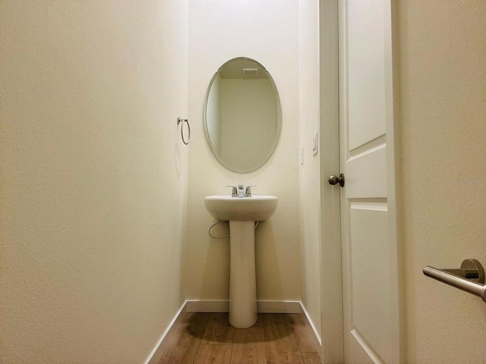 В аренду: $2,550 (3 спален, 2 ванн, 1673 Квадратных фут)