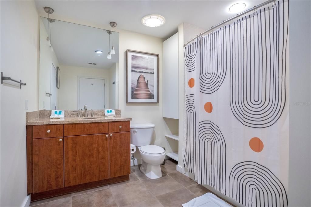 В аренду: $5,900 (3 спален, 2 ванн, 2009 Квадратных фут)