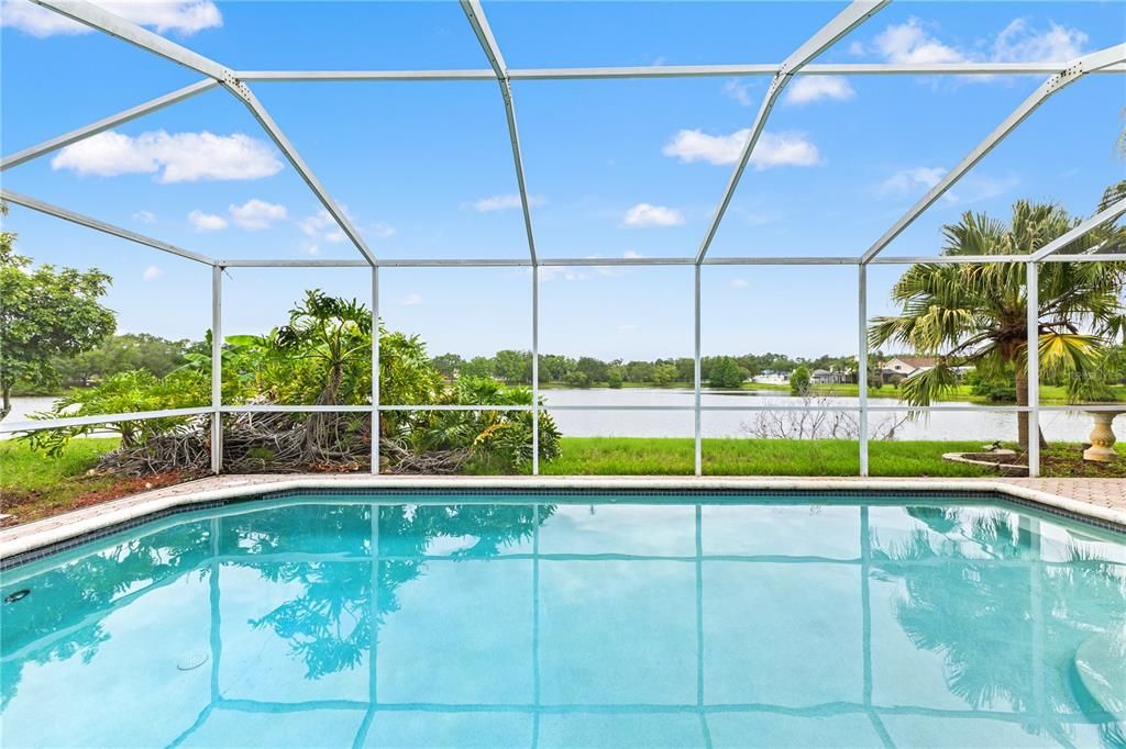 For Sale: $625,000 (4 beds, 2 baths, 2362 Square Feet)